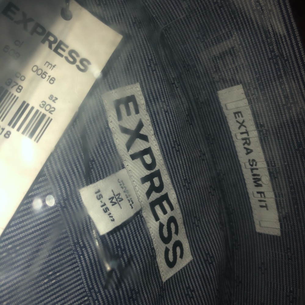 Express NWT sealed men’s shirt Medium - Picture 4 of 4
